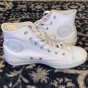 Converse Chuck Taylor Leather Hi Tops